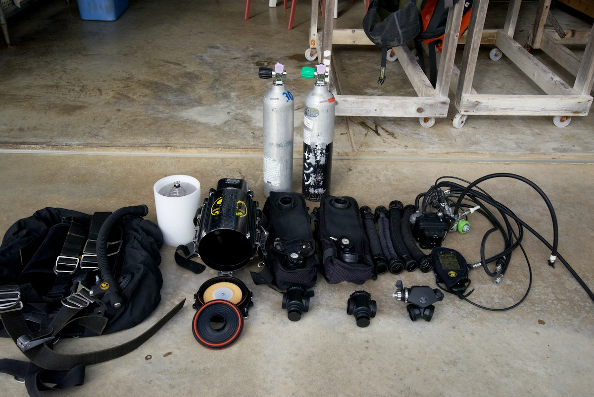 リブリーザー一式